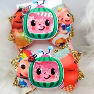 Set of 2 hairbows ..Cocomelon